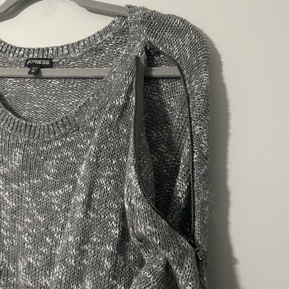 EXPRESS Sweater - Picture 4 of 5